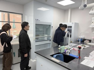 人文与社会科学学院开展实验室安...