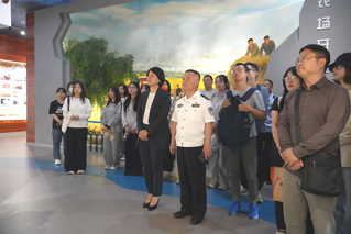 人文与社会科学学院赴九成监狱开...