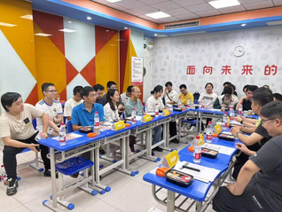 科技传播系赴学而思合肥分校开展...